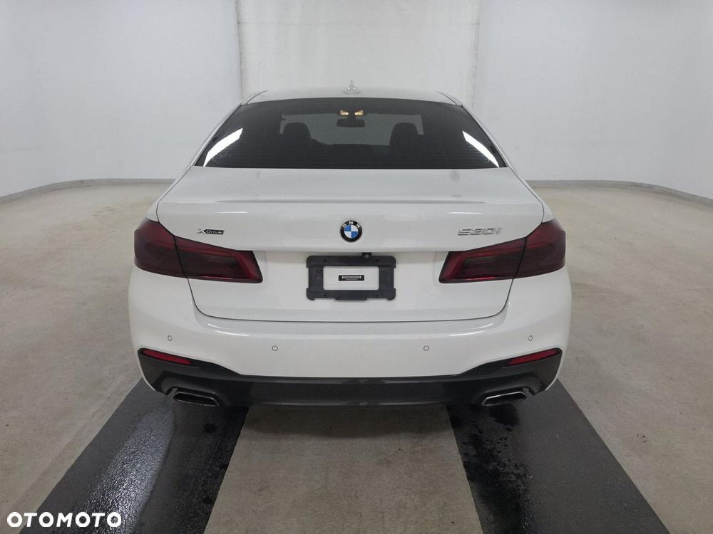 BMW Seria 5 530i xDrive M Sport sport - 5