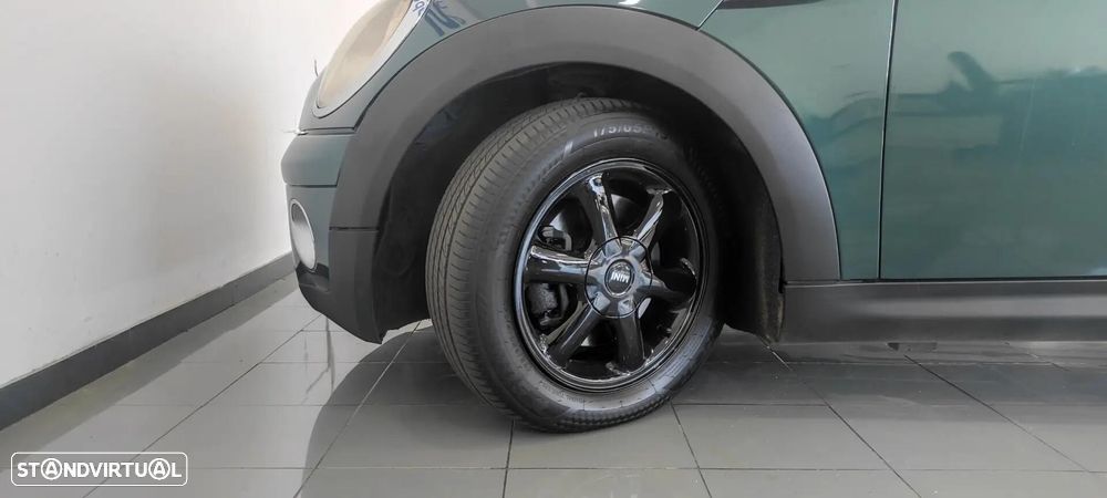 MINI 3 Portas Cooper D - 11