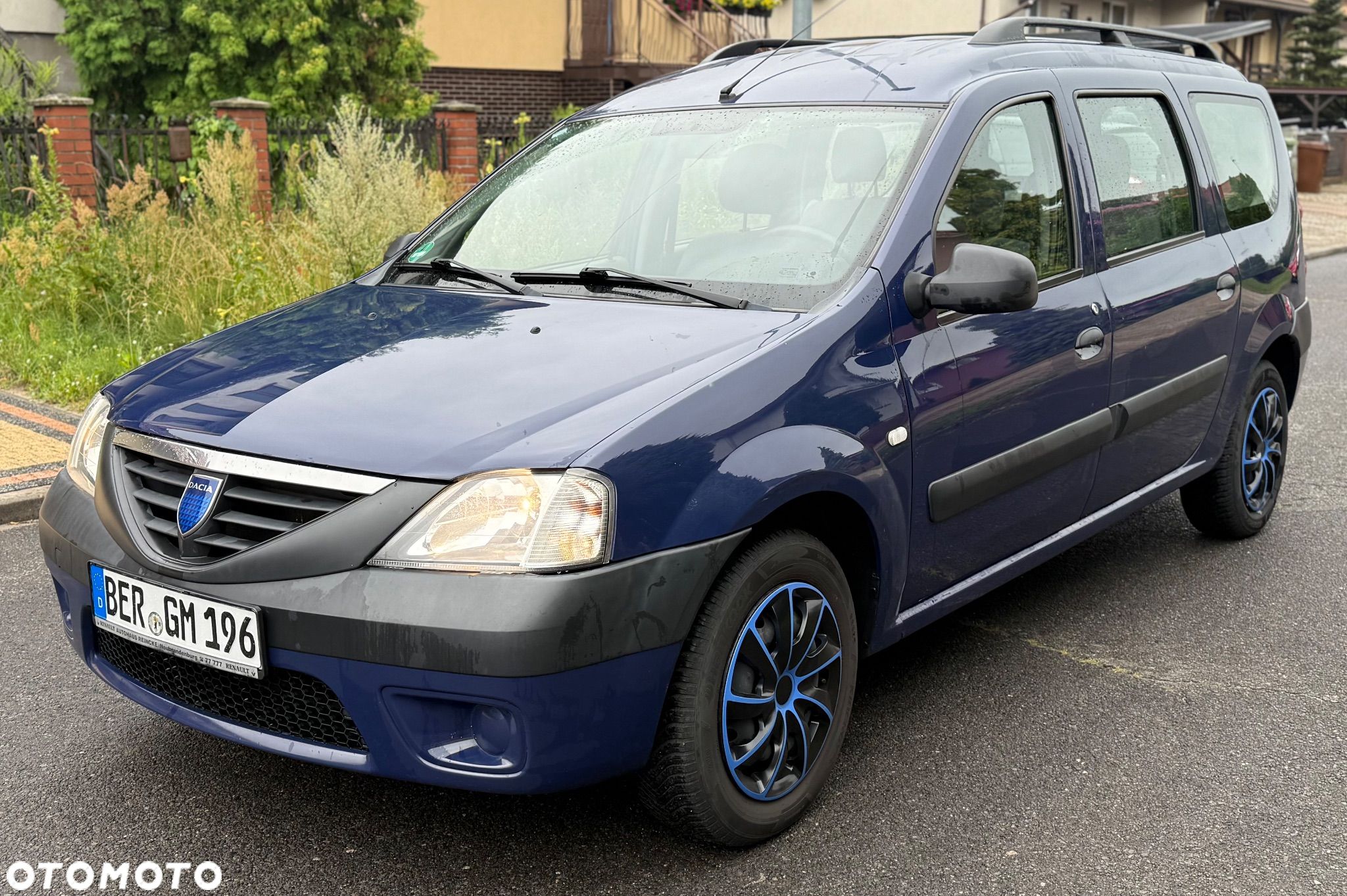 Dacia Logan MCV 1.4 Laureate - 1