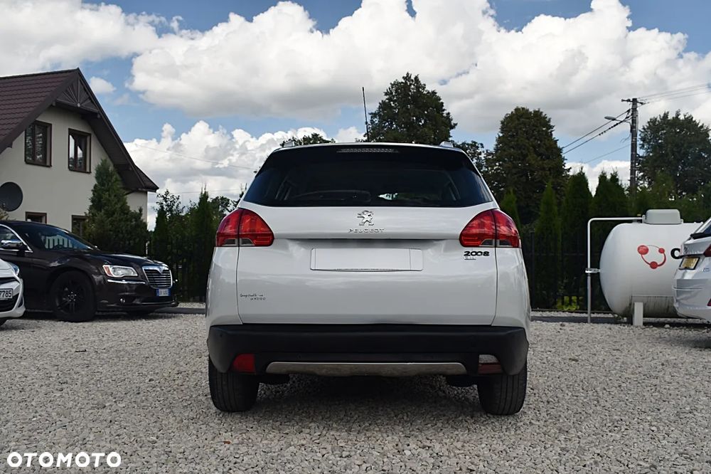 Peugeot 2008 1.6 e-HDi Allure S&S - 7