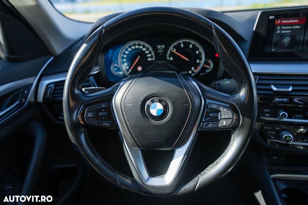 BMW Seria 5 520d - 9