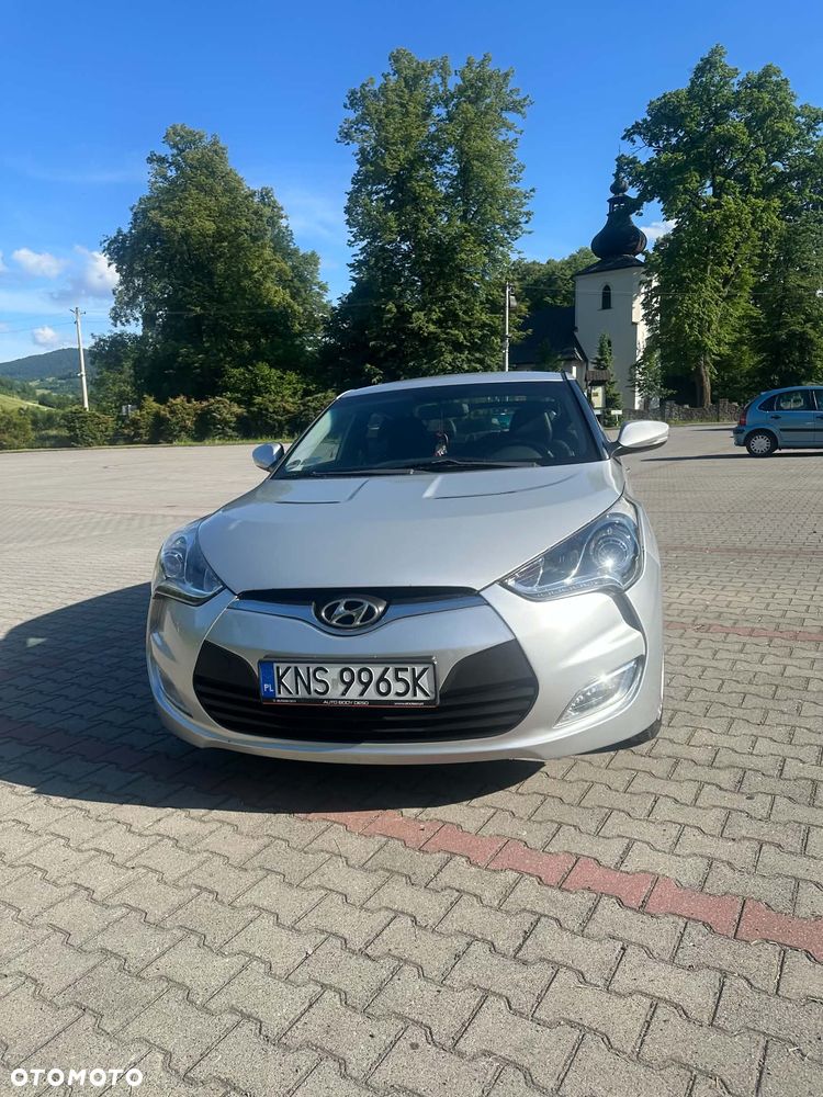 Hyundai Veloster 1.6 GDI Comfort - 2