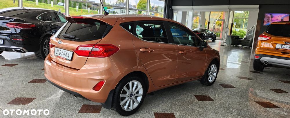Ford Fiesta 1.1 S&S TITANIUM - 4