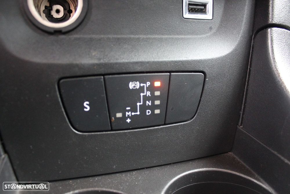 Citroën C3 1.2 PureTech Feel EAT6 - 12