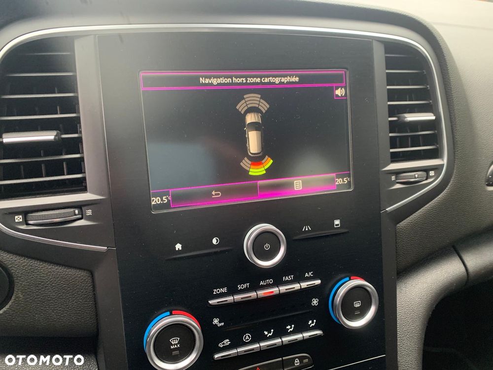 Renault Megane 1.5 dCi Energy Bose EU6 - 32