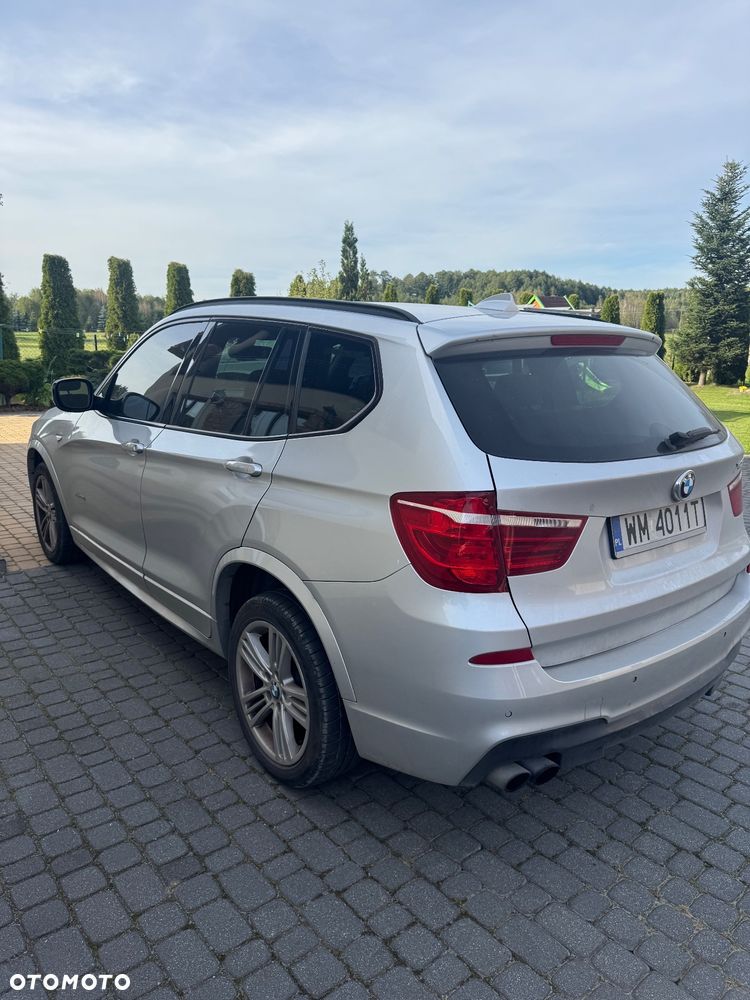 BMW X3 28i xDrive - 4