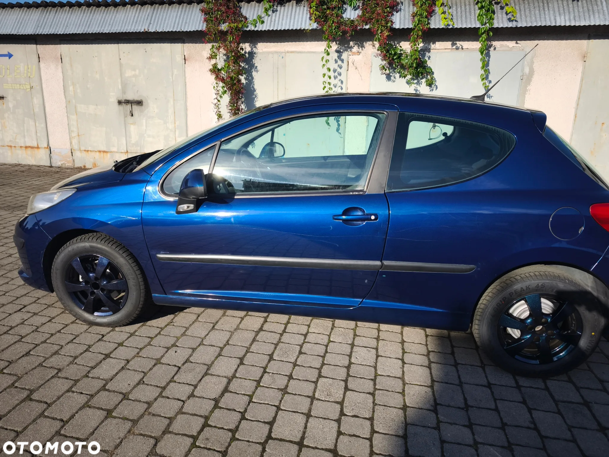 Peugeot 207 1.4 16V Trendy - 4