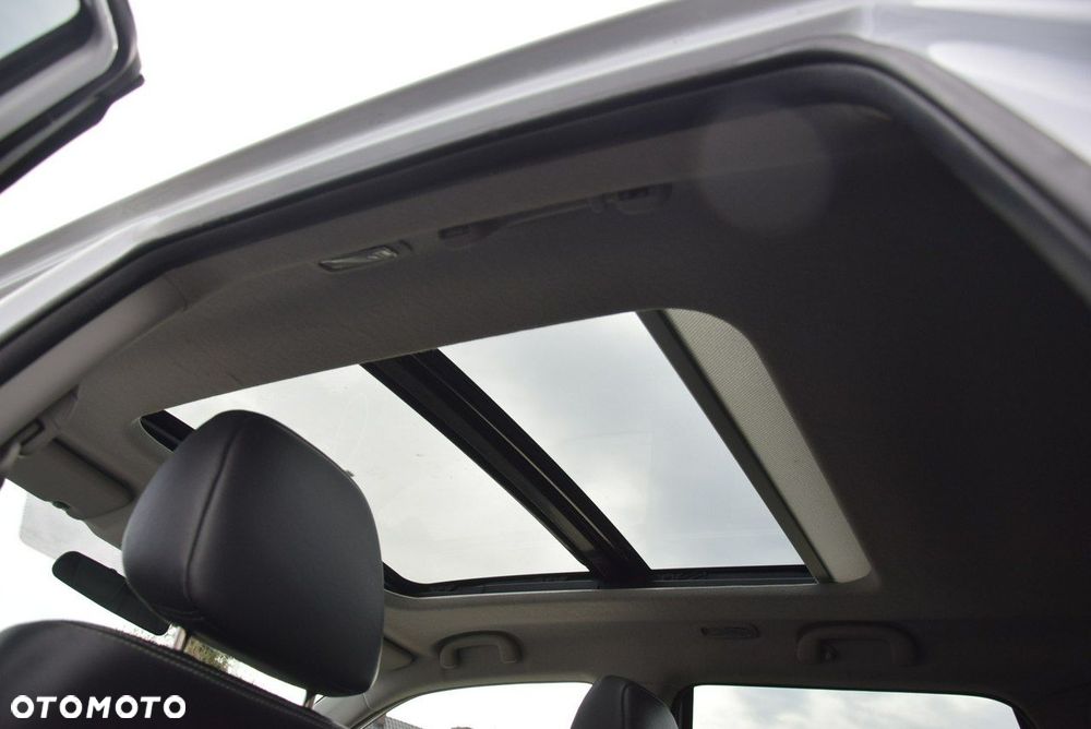 Suzuki Vitara 1.6 DDiS (4x4) Allgrip Comfort - 36