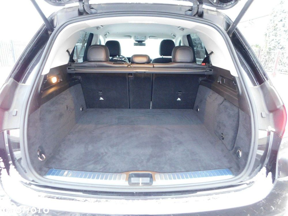 Mercedes-Benz GLE - 25