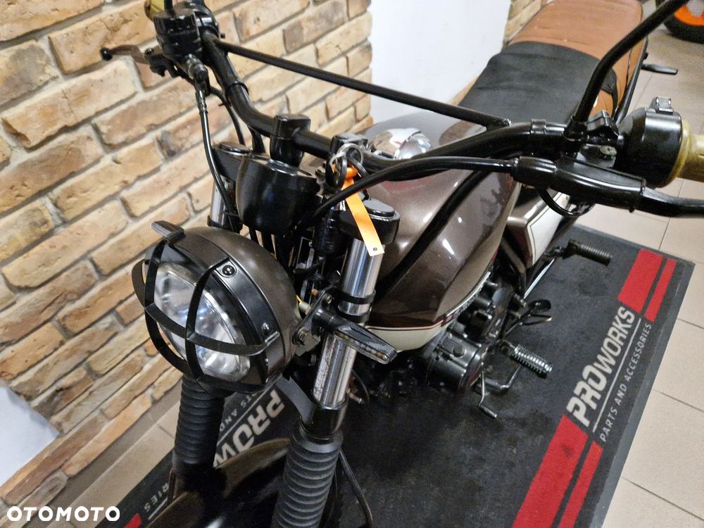 Brixton Cromwell - 26