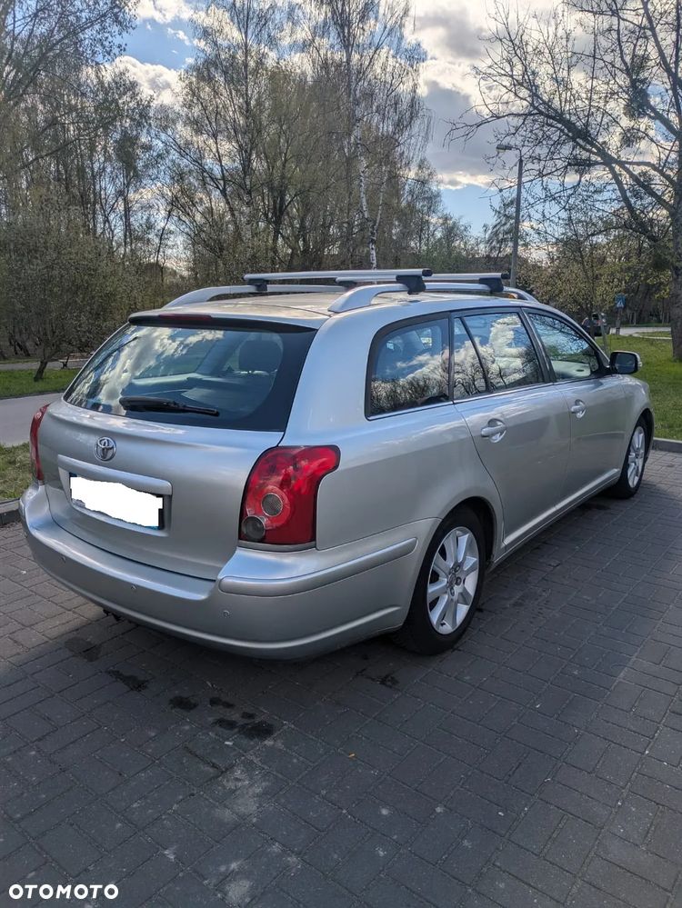 Toyota Avensis 1.8 VVT-i Luna - 7