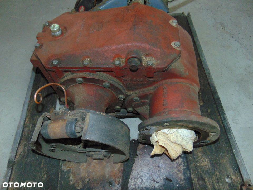 SKRZYNIA KOMPLETNA MASSEY FERGUSON MF 7254 2001R - 3