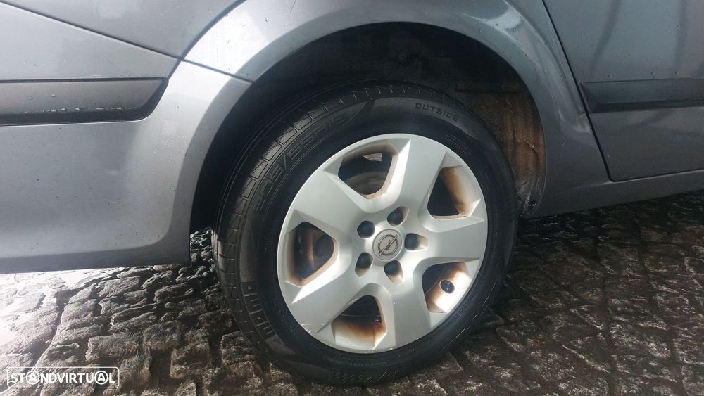 Opel Astra Caravan 1.3 CDTi Enjoy - 3
