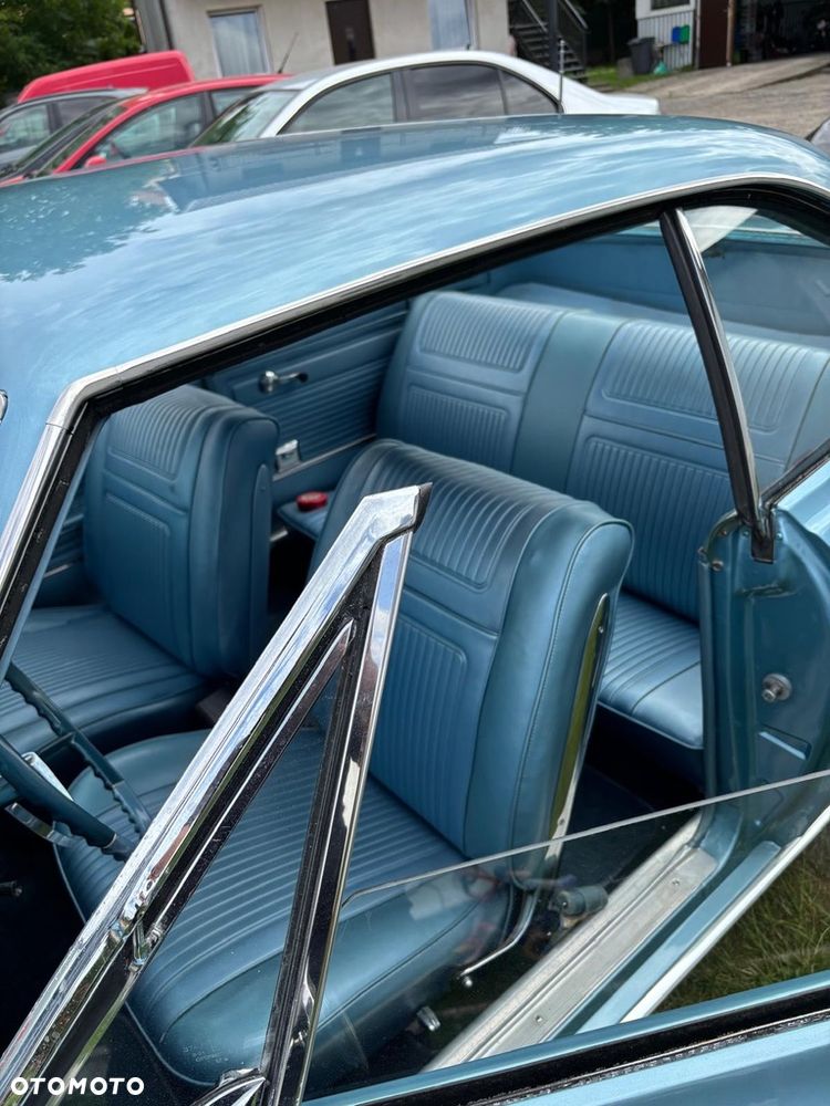 Chevrolet Corvair - 9