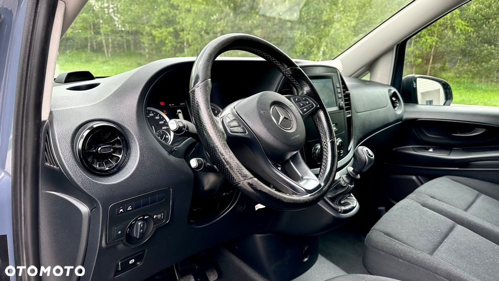 Mercedes-Benz Vito - 12