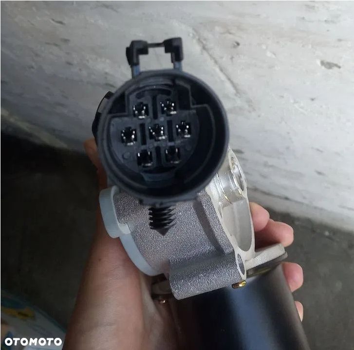 SILNIK silniczek reduktora napedow napedu nastawnik Mercedes-Benz M ML 320 350 430 500 55AMG A1635400888 2.3 2.7 3.2 3.7 4.0 4.3 5.0 5.5 BENZYNA DIESEL A1635400488 A1635400588 A1635400688 A1635400988 - 7