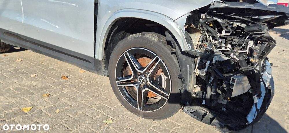 Mercedes-Benz GLA 250e AMG Line - 6