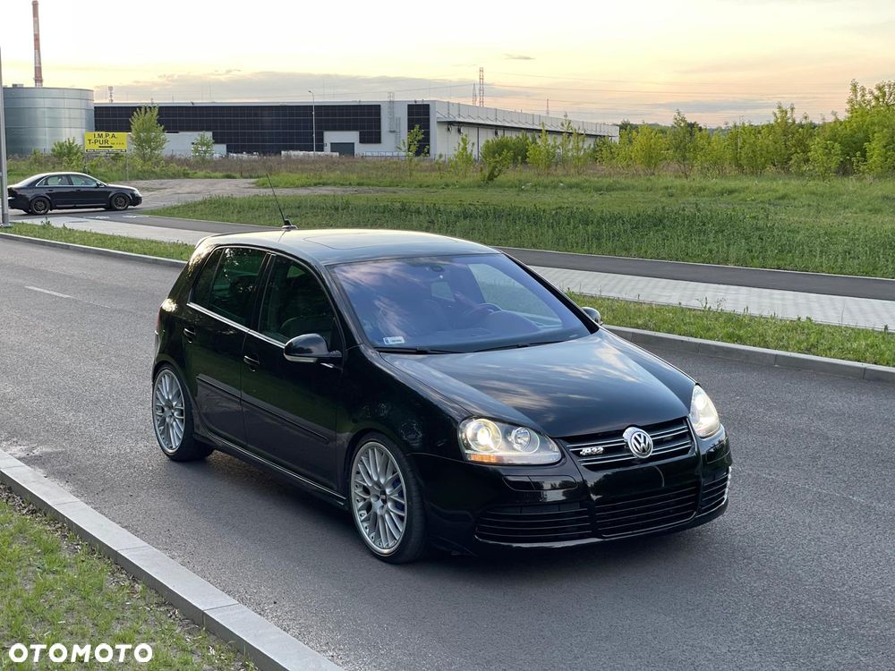 Volkswagen Golf R32 DSG - 3