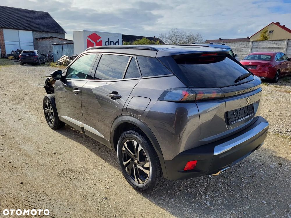 Peugeot 2008 PureTech 130 EAT8 Allure - 10