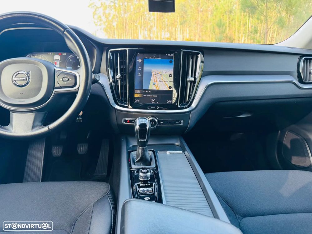 Volvo V60 2.0 D3 Inscription - 39