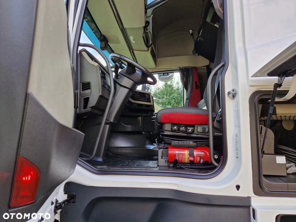 Volvo FH 500 / MEGA / CESJA LEASINGU / SERWISOWANY - 15