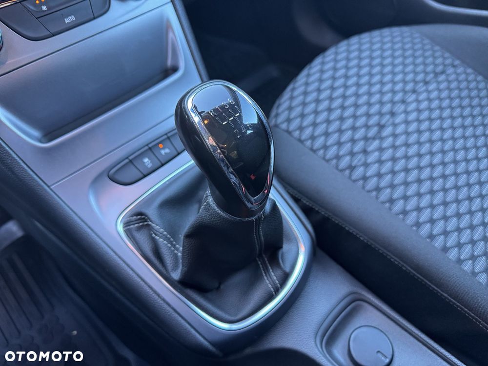 Opel Astra - 19