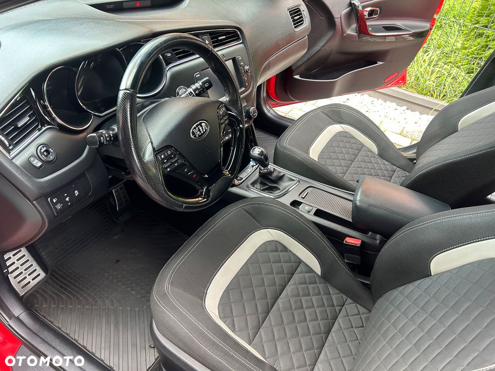 Kia Ceed 1.0 T-GDI GT Line - 17