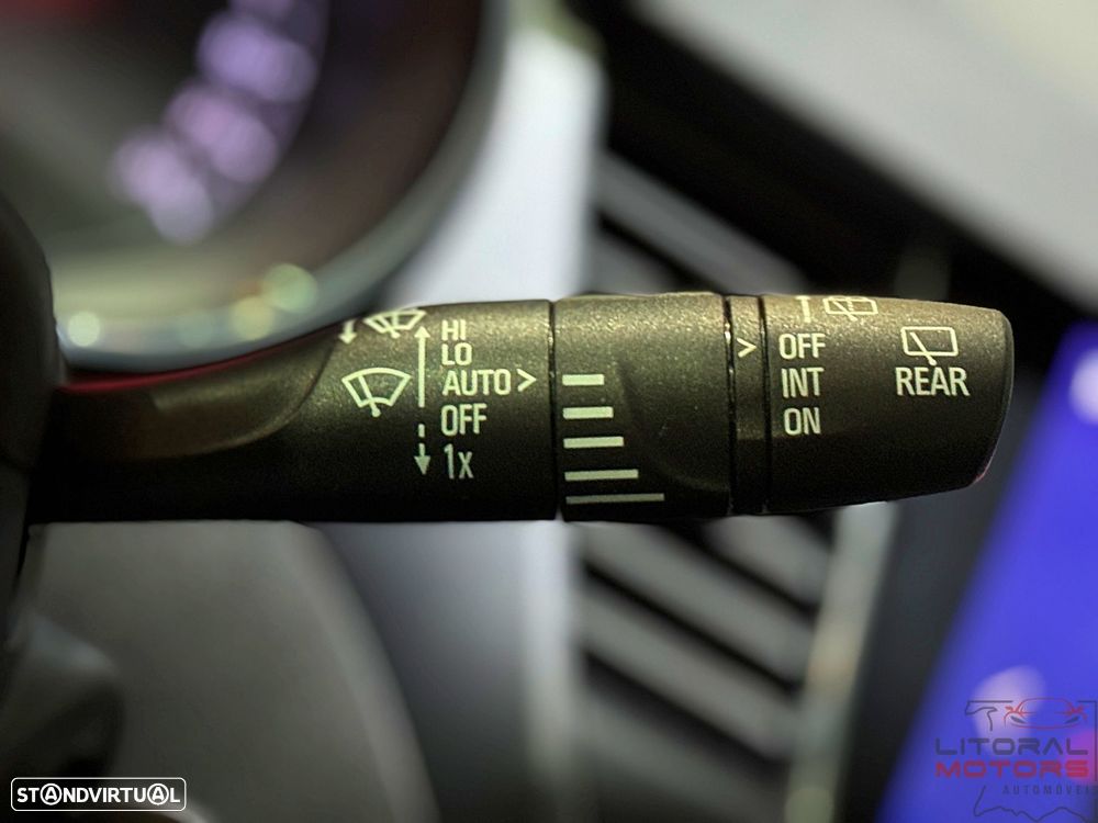 Opel Crossland 1.2 T Elegance - 24