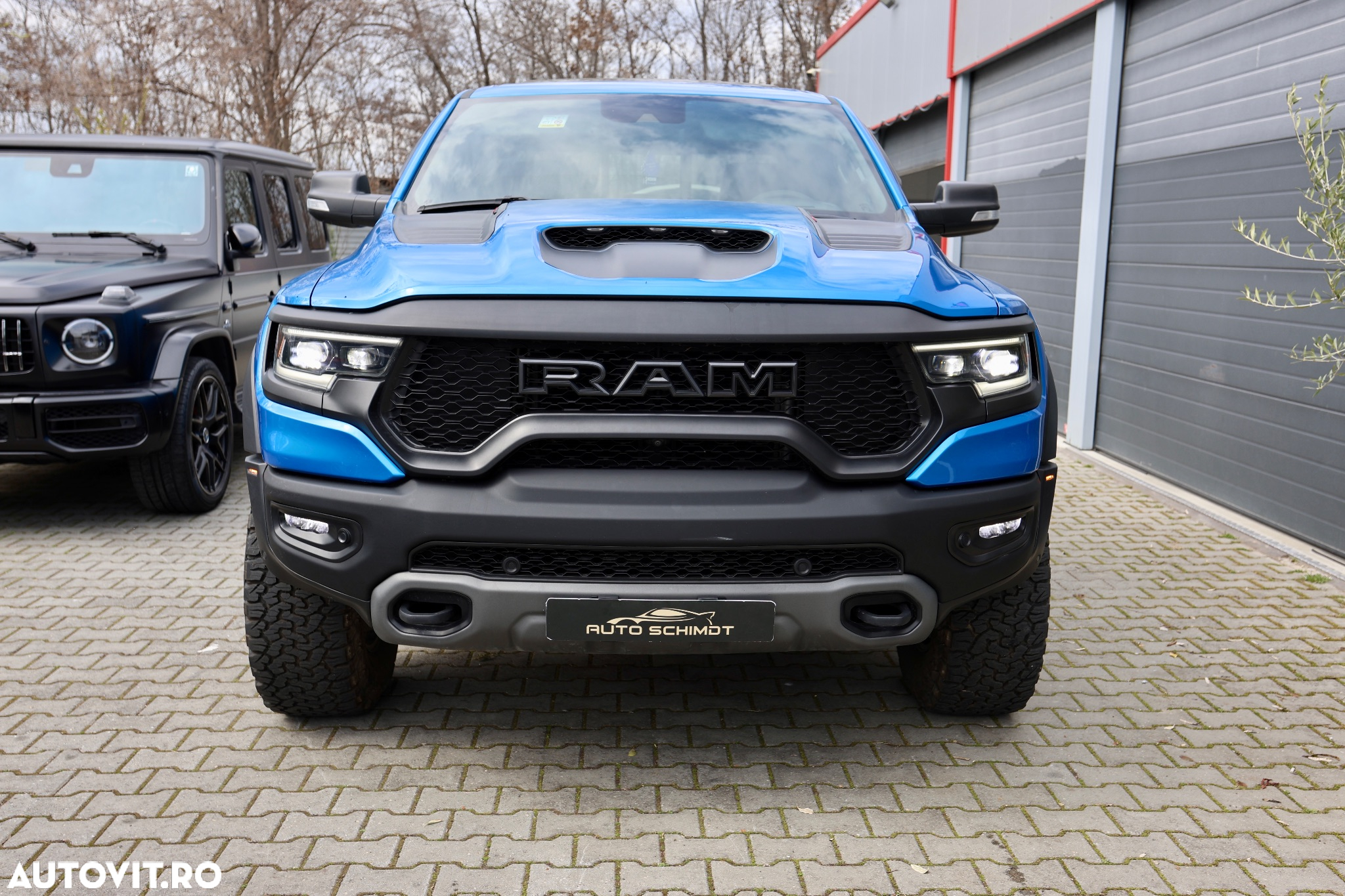 Dodge RAM - 4