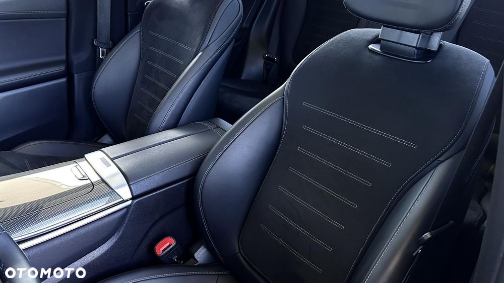 Mercedes-Benz GLC - 12