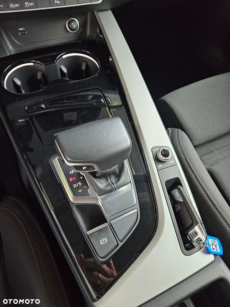 Audi A4 Avant 40 TDI mHEV Quattro Advanced S tronic - 26