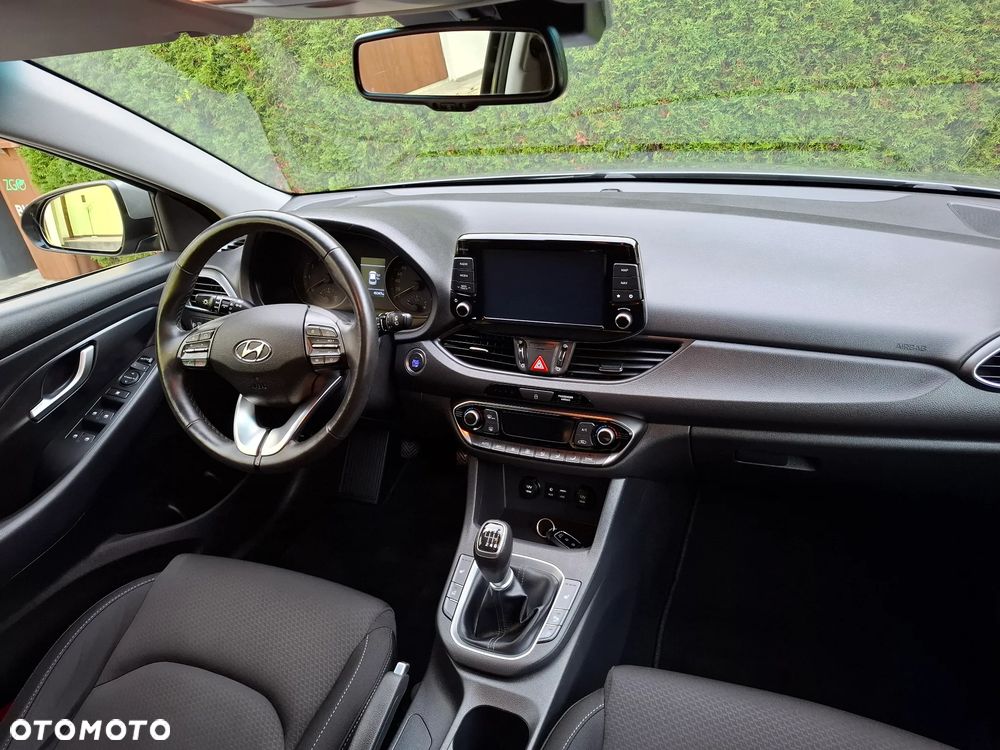 Hyundai i30 1.4 T-GDI Passion Plus - 17