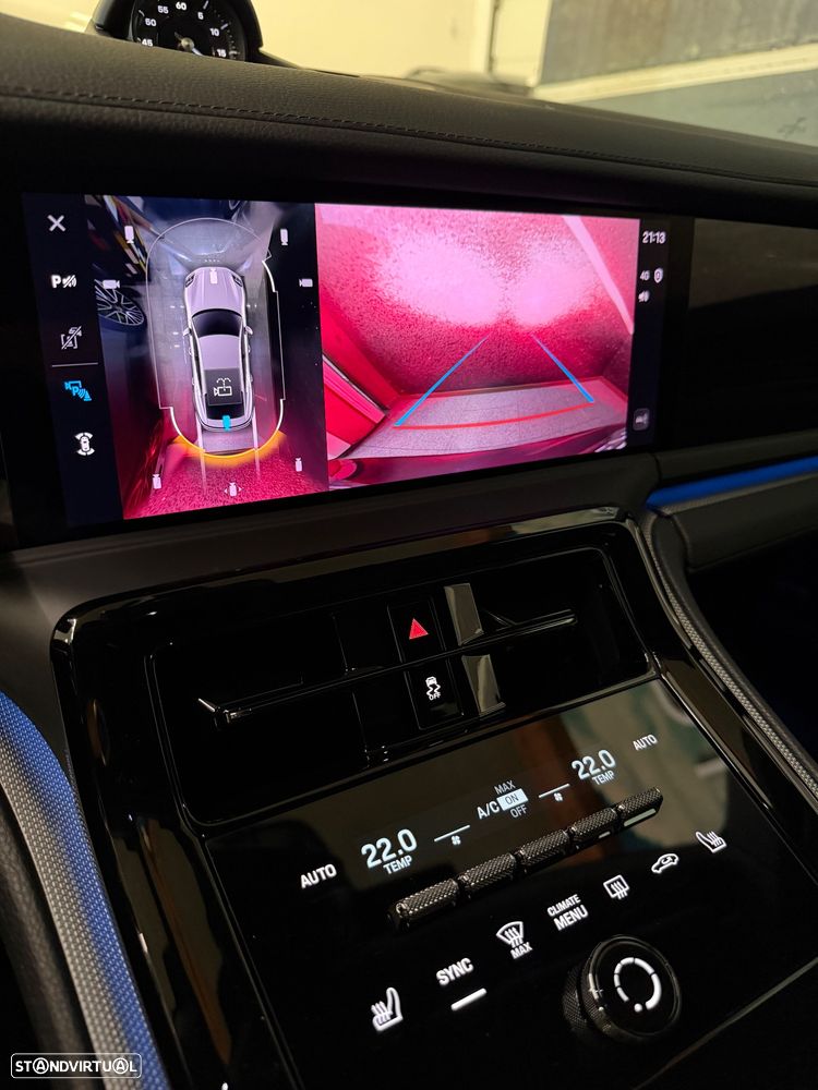 Porsche Panamera 4 E-Hybrid - 24