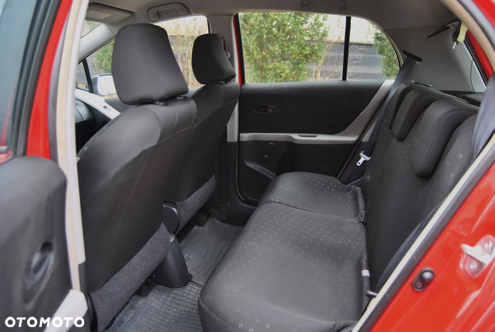 Toyota Yaris 1.4 D-4D Luna - 6