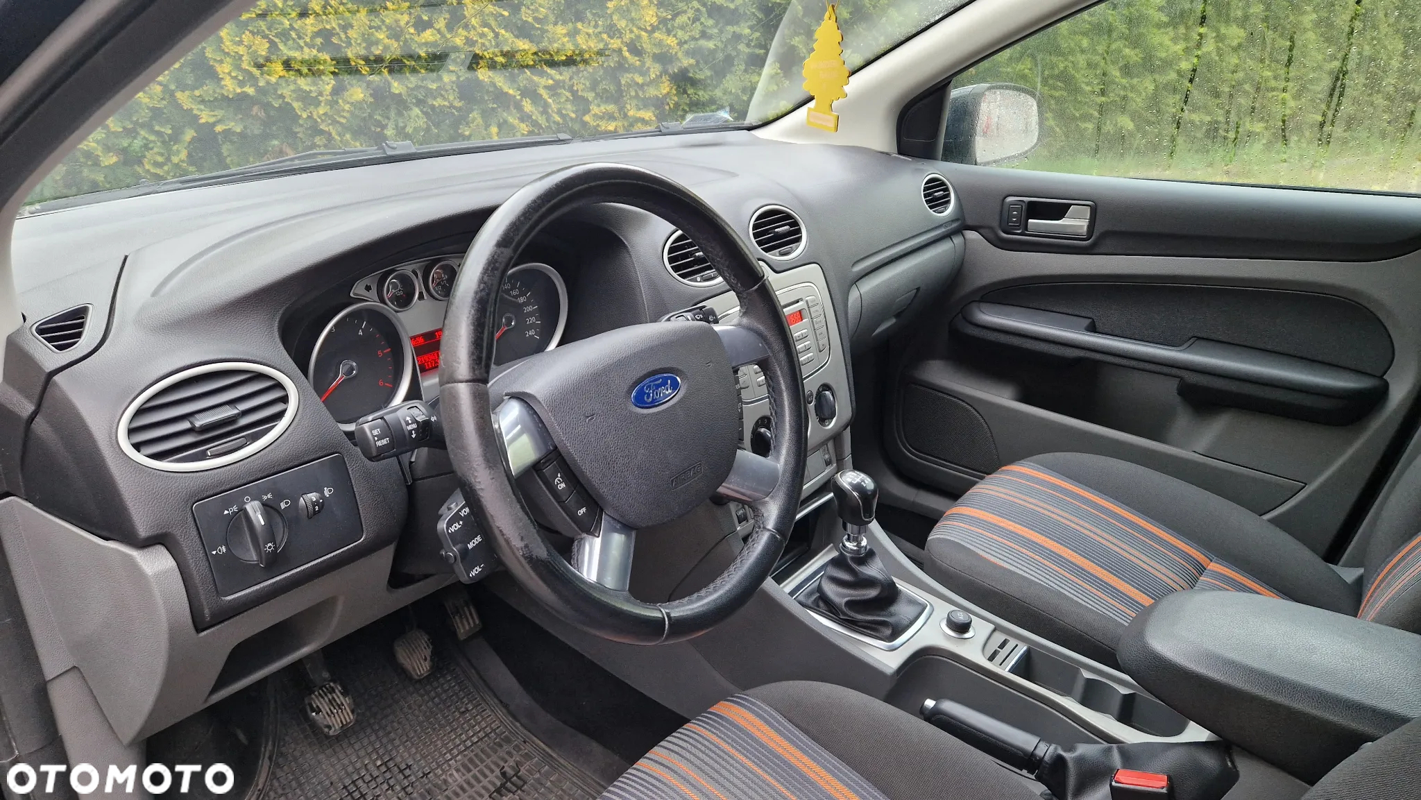 Ford Focus Turnier 2.0 TDCi DPF Style - 8