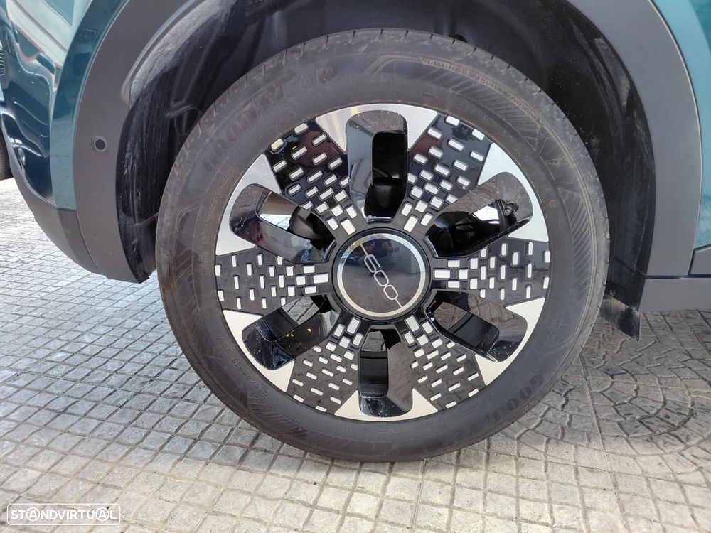 Fiat 600 1.2 Hybrid La Prima - 11
