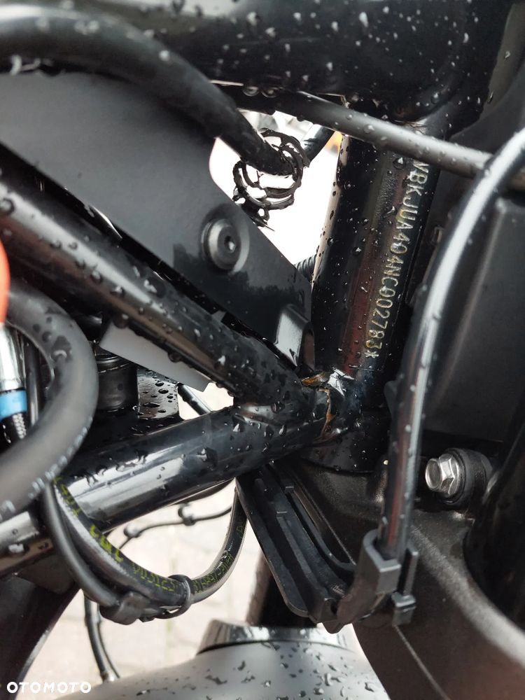 Husqvarna Svartpilen - 13