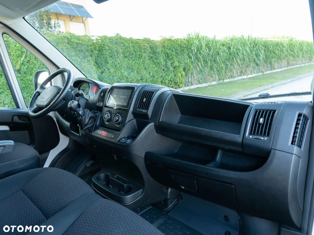 Peugeot Boxer - 21