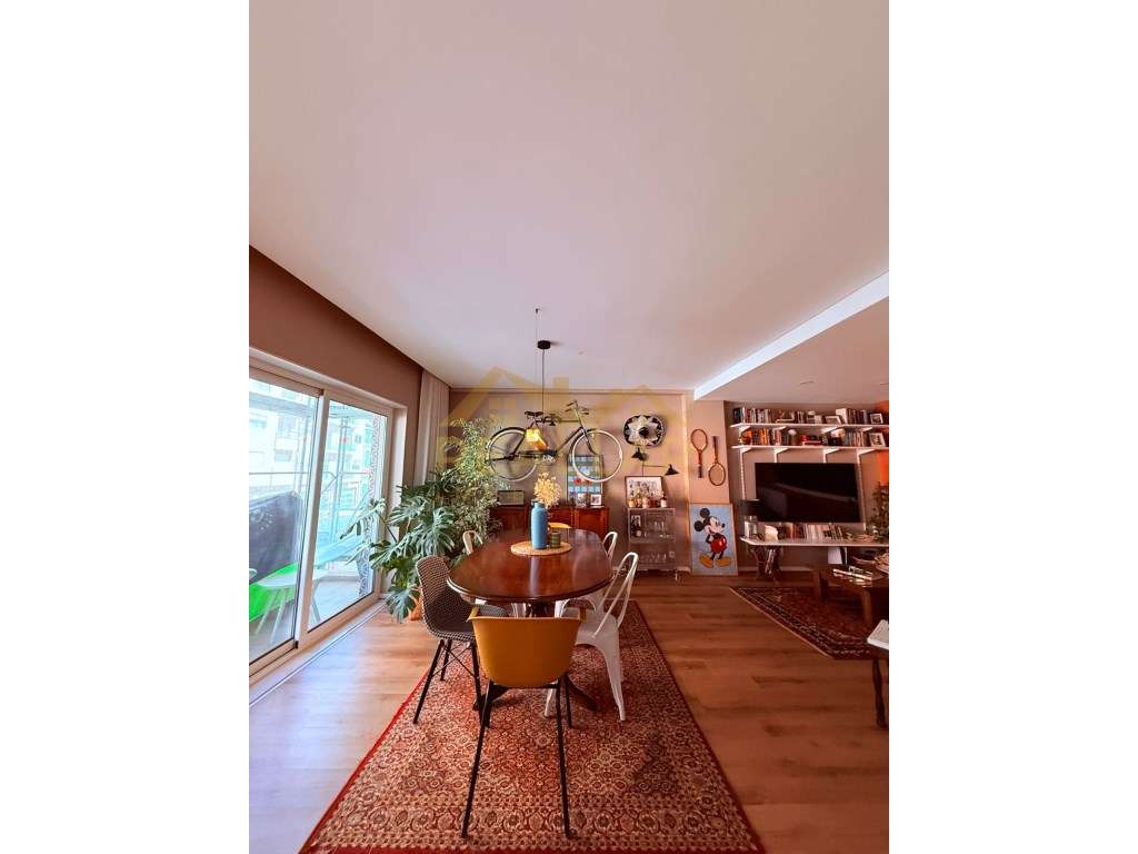 Apartamento T2+1 com Boas Áreas no coração da Póvoa de Varzim - Grande imagem: 4/30