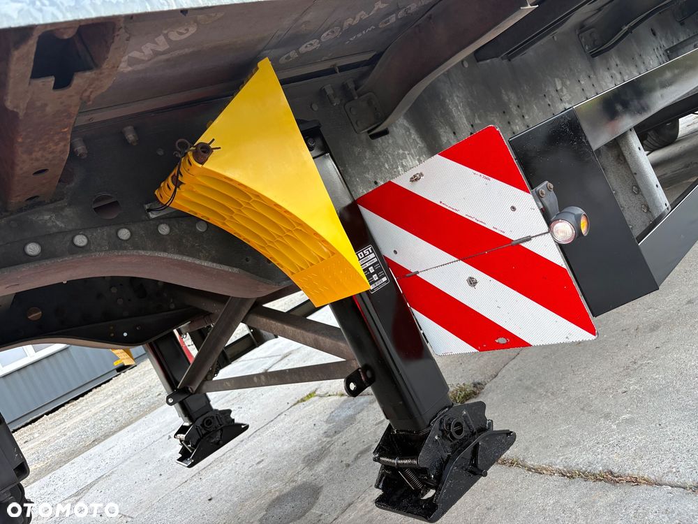 Schmitz Cargobull - 13