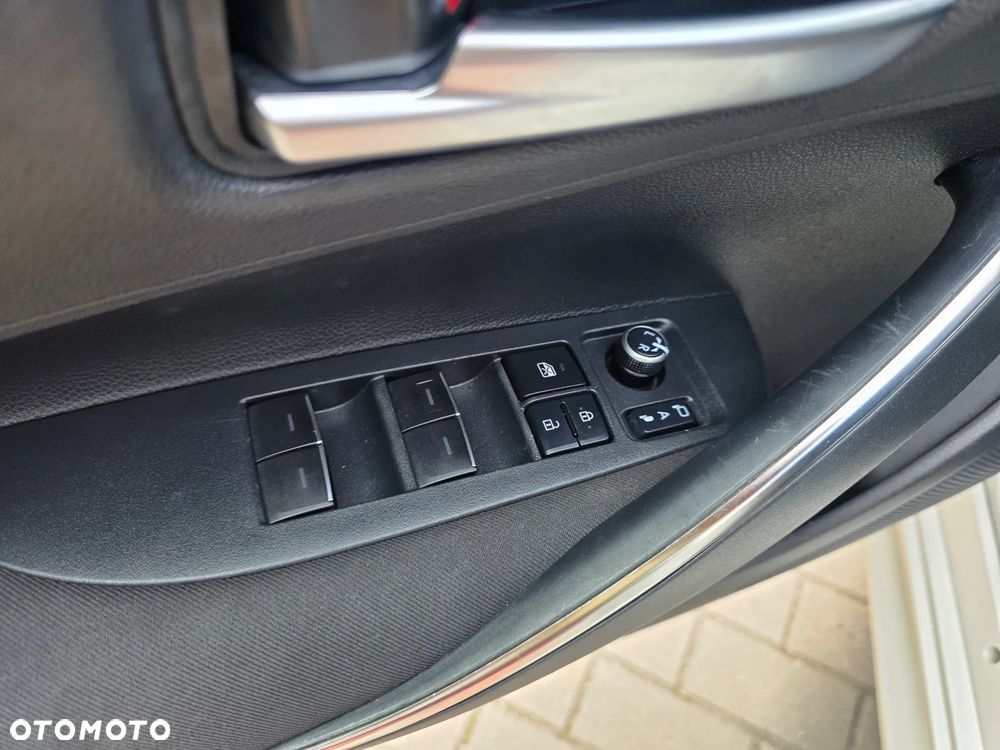 Toyota Corolla 1.8 Hybrid Style - 9