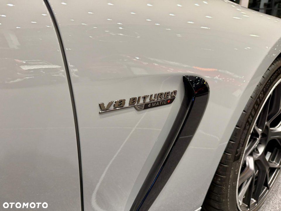 Mercedes-Benz AMG GT - 11