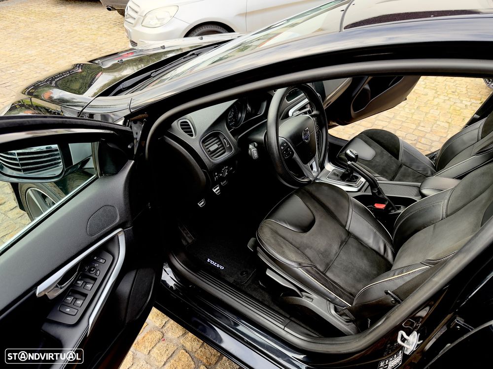 Volvo V40 D4 RDesign - 39