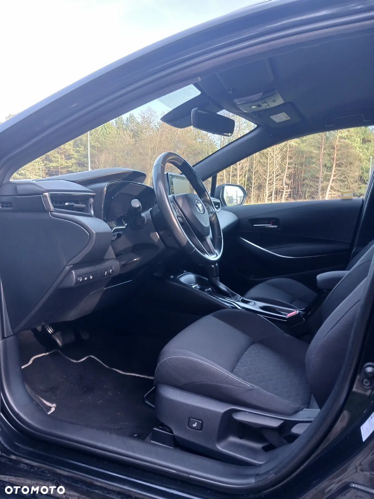 Toyota Corolla 1.8 Hybrid Comfort - 19