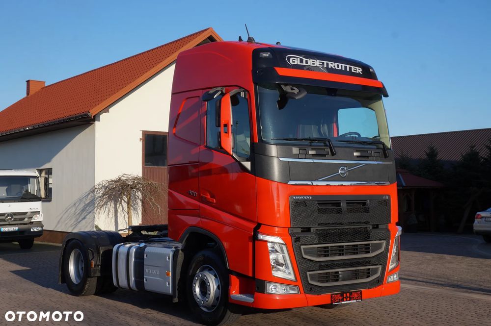 Volvo FH 4 EURO 6 GLOBETROTTER NISKI PRZEBIEG PEŁEN SERWIS - 1