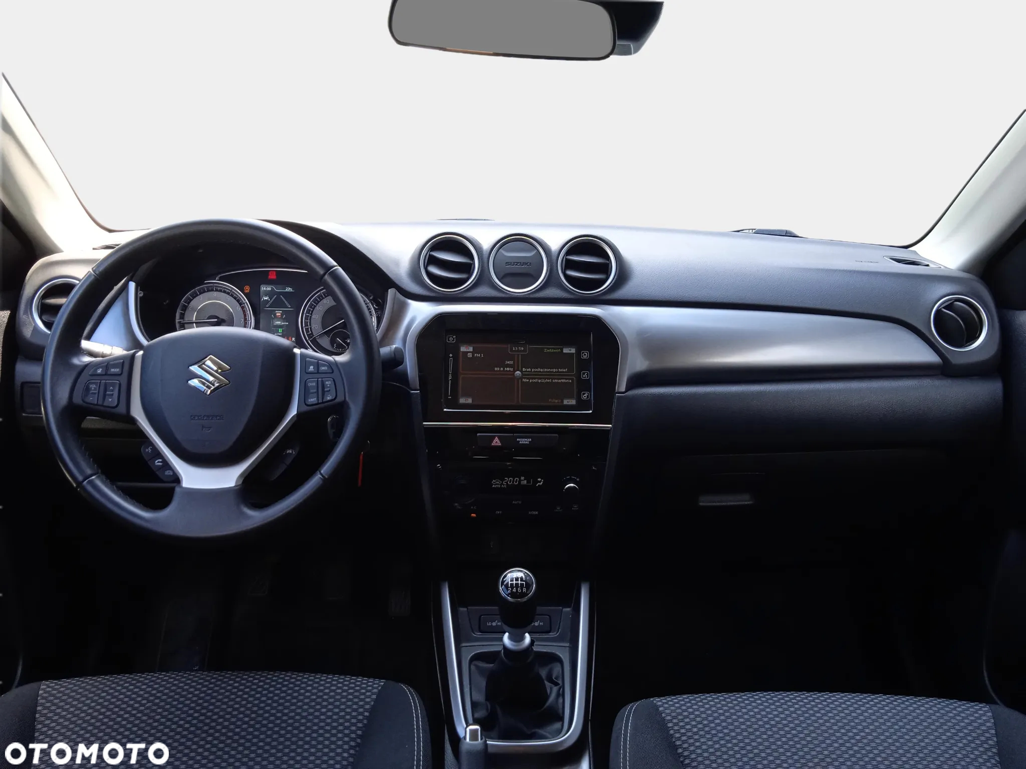 Suzuki Vitara 1.4 Boosterjet SHVS Premium 2WD - 12
