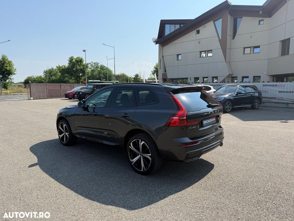 Volvo XC 60 B5 MHEV AT8 AWD R-Design - 5