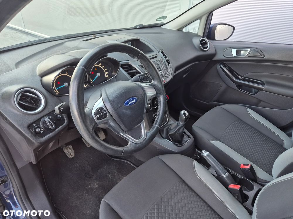 Ford Fiesta 1.25 Titanium X - 20