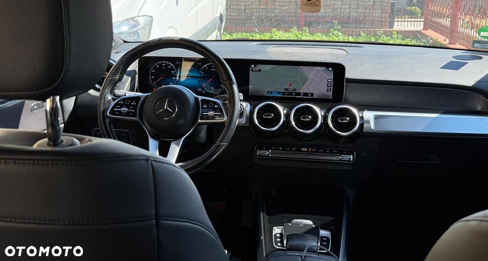 Mercedes-Benz GLB 200 7G-DCT - 5
