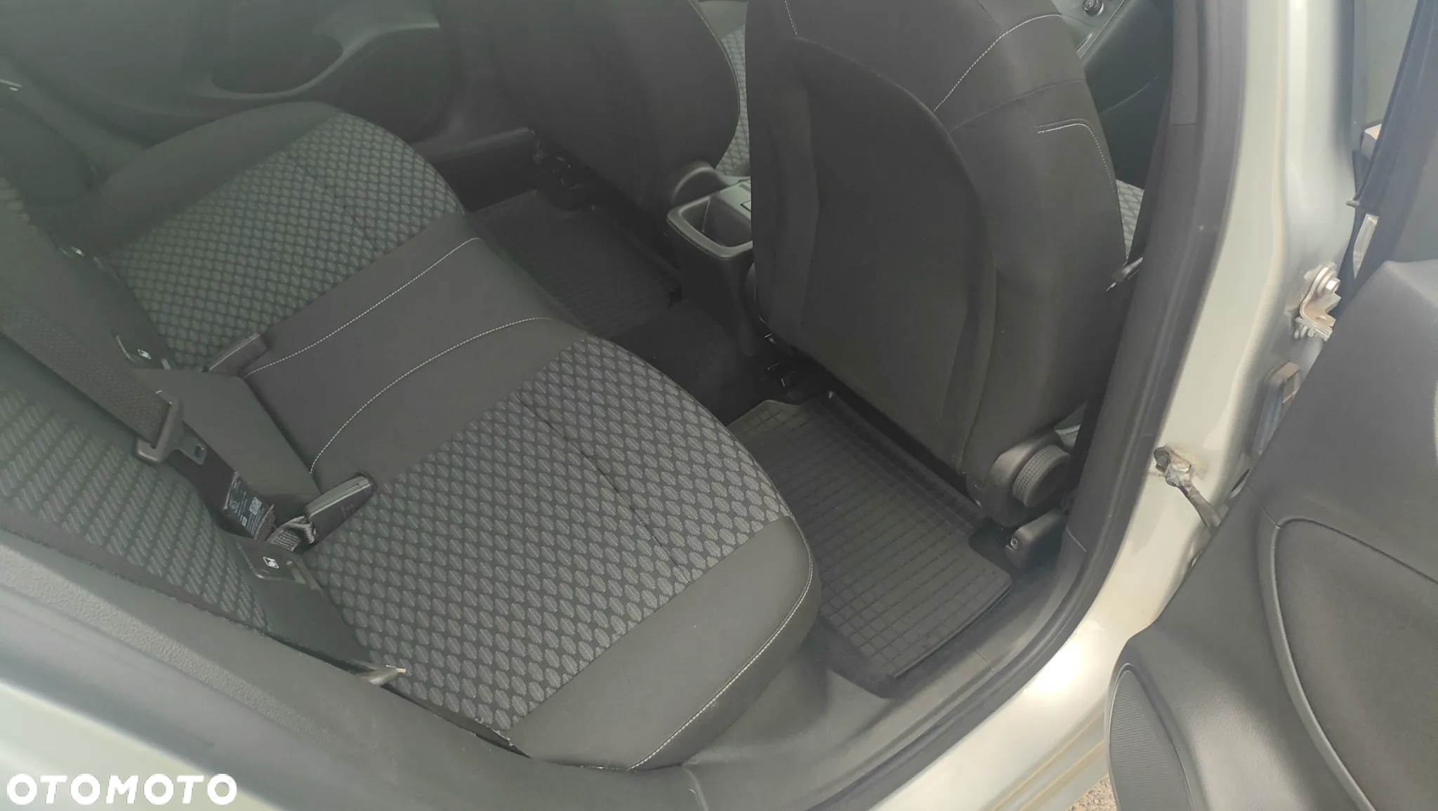 Opel Astra V 1.4 T Enjoy - 8